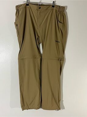 Arctix Women's Outdoors Hiking Pants in Khaki size 1X